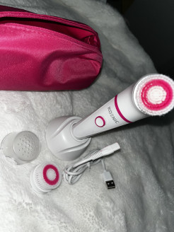 Electric facial cleansing brush DISCOUNT