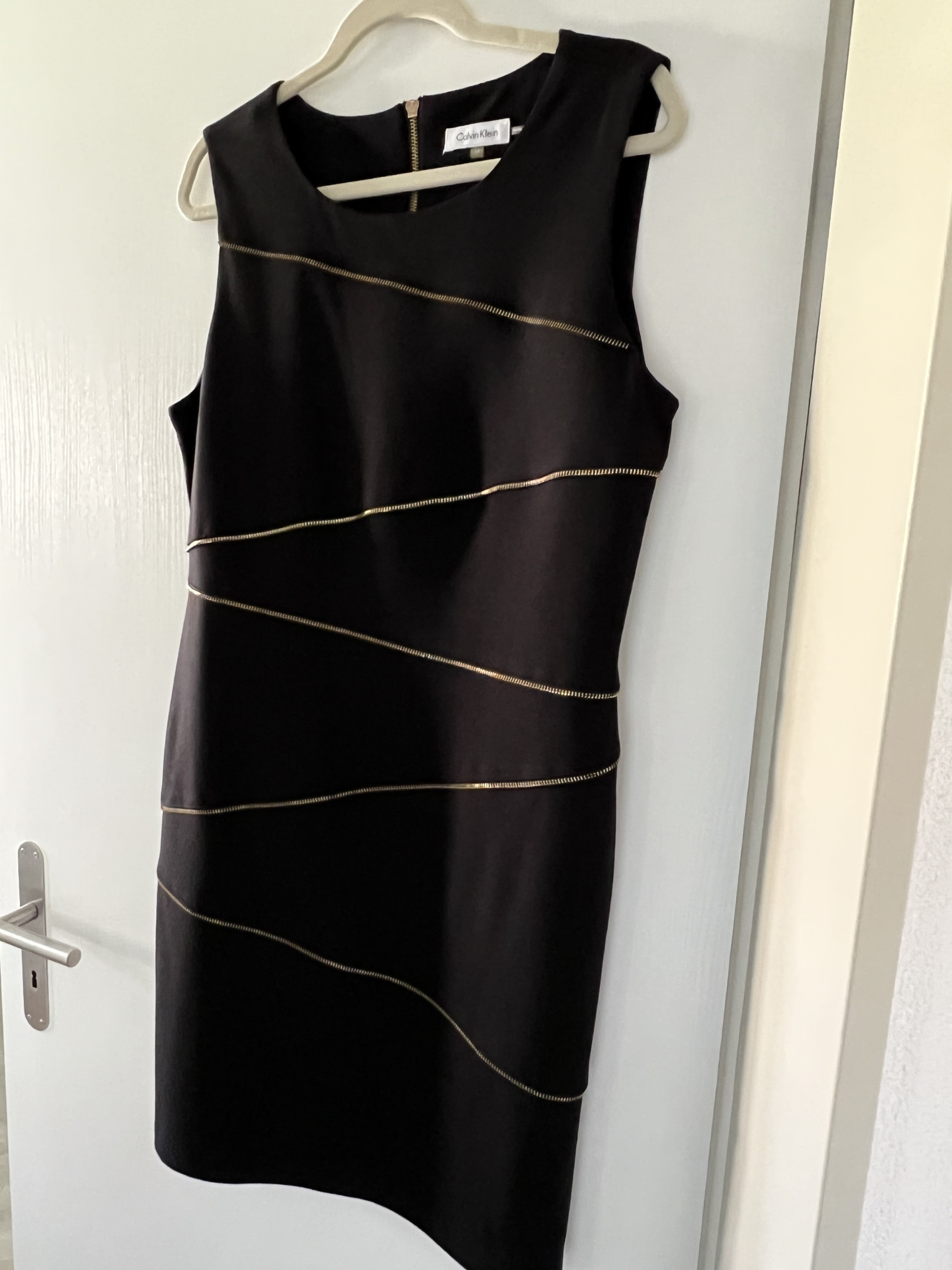 Calvin klein black outlet and gold dress