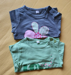 Set of 2 long sleeve T-shirts for baby girls
