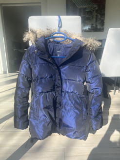 Gap blue iridescent down jacket size 10 years