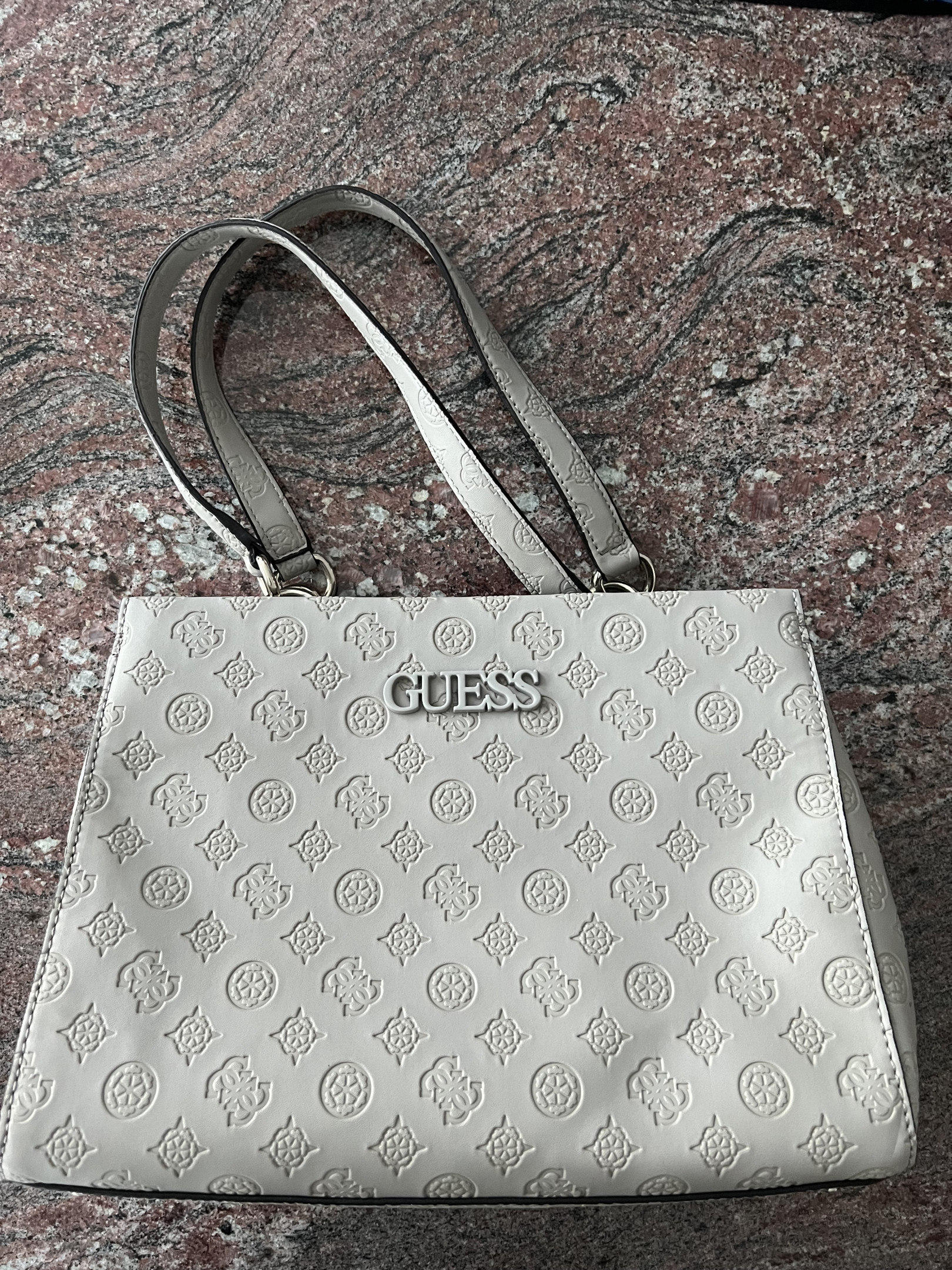 Lorenna discount guess bag