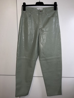 Varnished mint green trousers