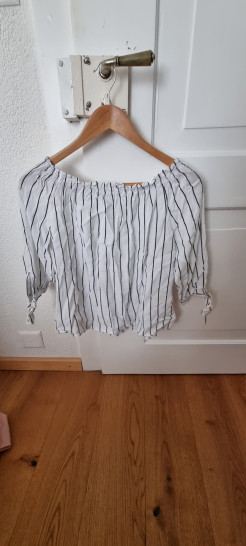 Lightweight striped blouse