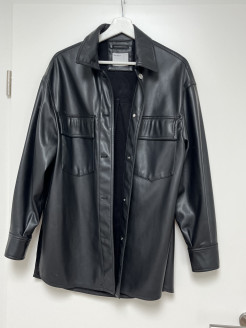 Mid-season leatherette jacket