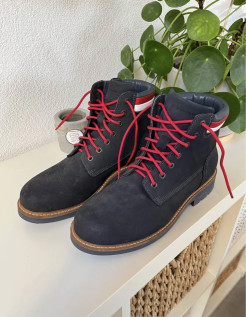 Tommy Hilfiger boots (size 42)