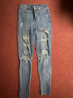 Jean skinny troué 