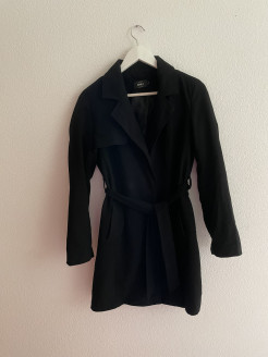 Lightweight coat 🖤