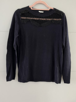 Navy blue jumper with black lace Pablo