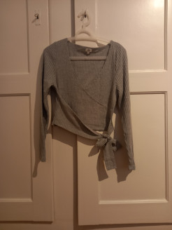 Wrap-around knitted top