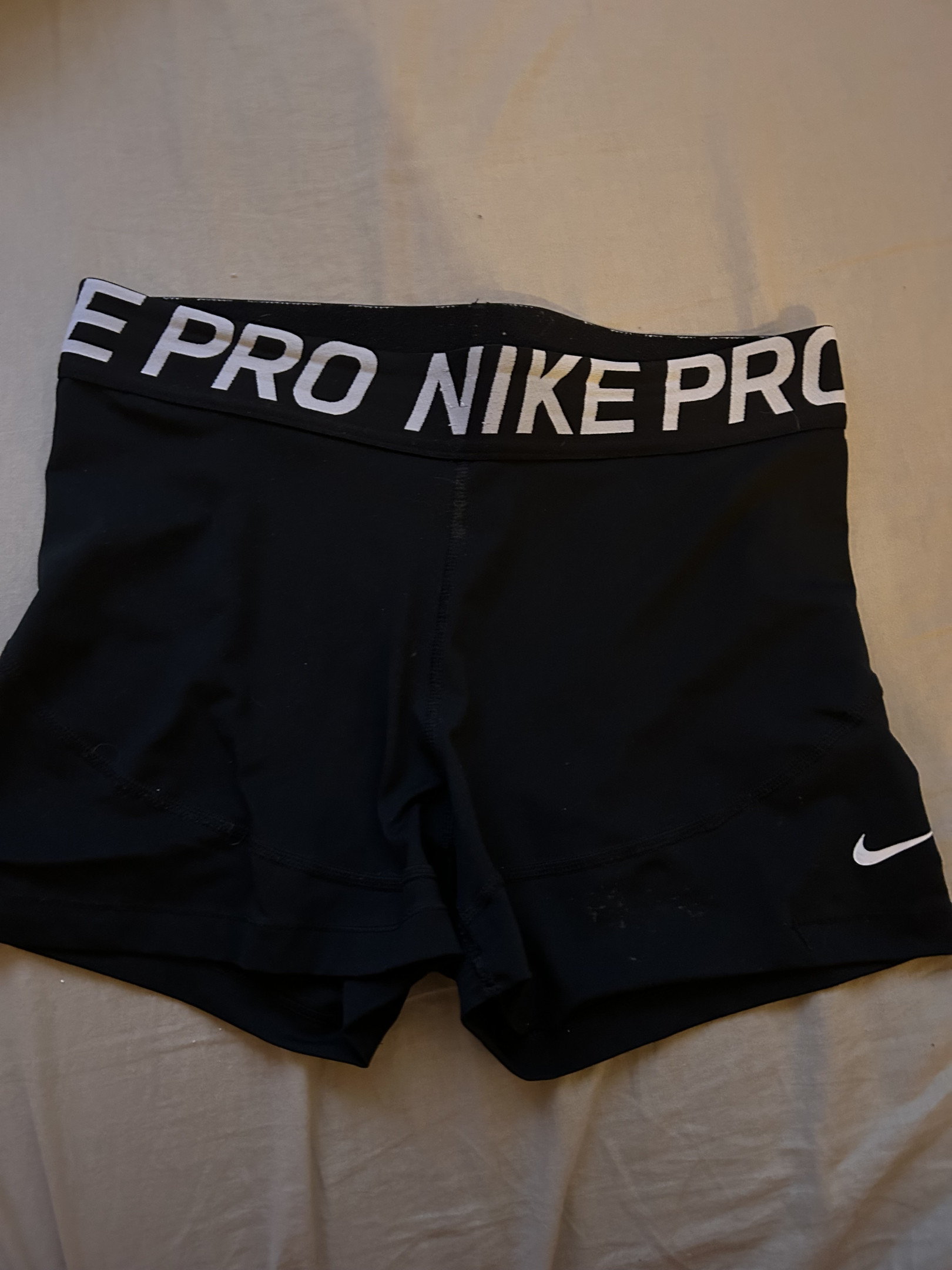 Nike pro best sale shorts poshmark