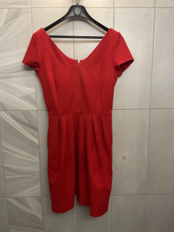 Rotes Kleid von Mango Basics, Größe M, Rundhalsausschnitt, Taschen