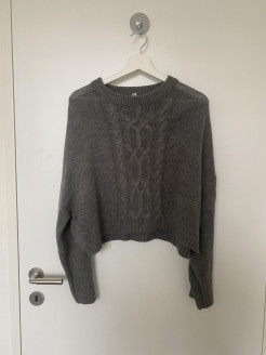 grey jumper