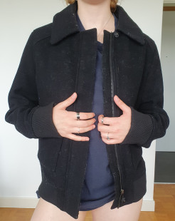 Black winter jacket, size M-L