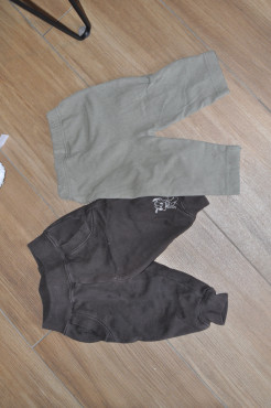 2 trousers size 4-6 months boy