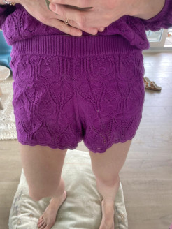 Short crochet violet 