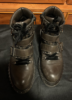 Boots kaki en cuir