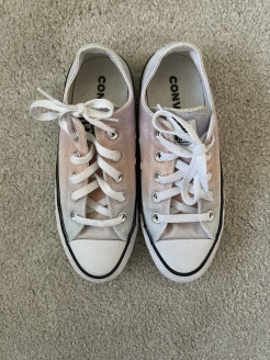 Converses pastels 