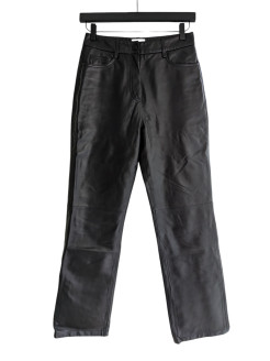 Pantalon en cuir coupe droite