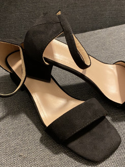 high-heeled sandals (approx. 5 cm)