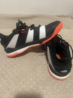 Adidas shoes 43