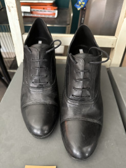 Geox black heels