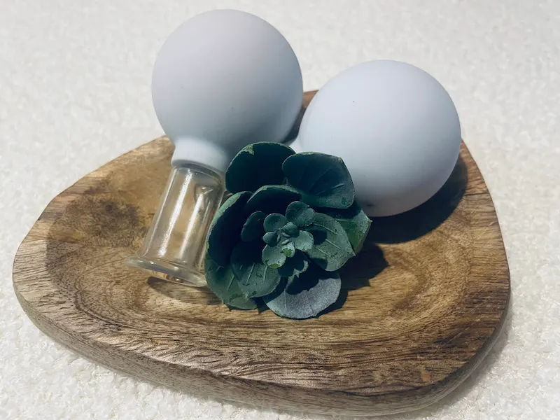 Face cupping - 60 minutes