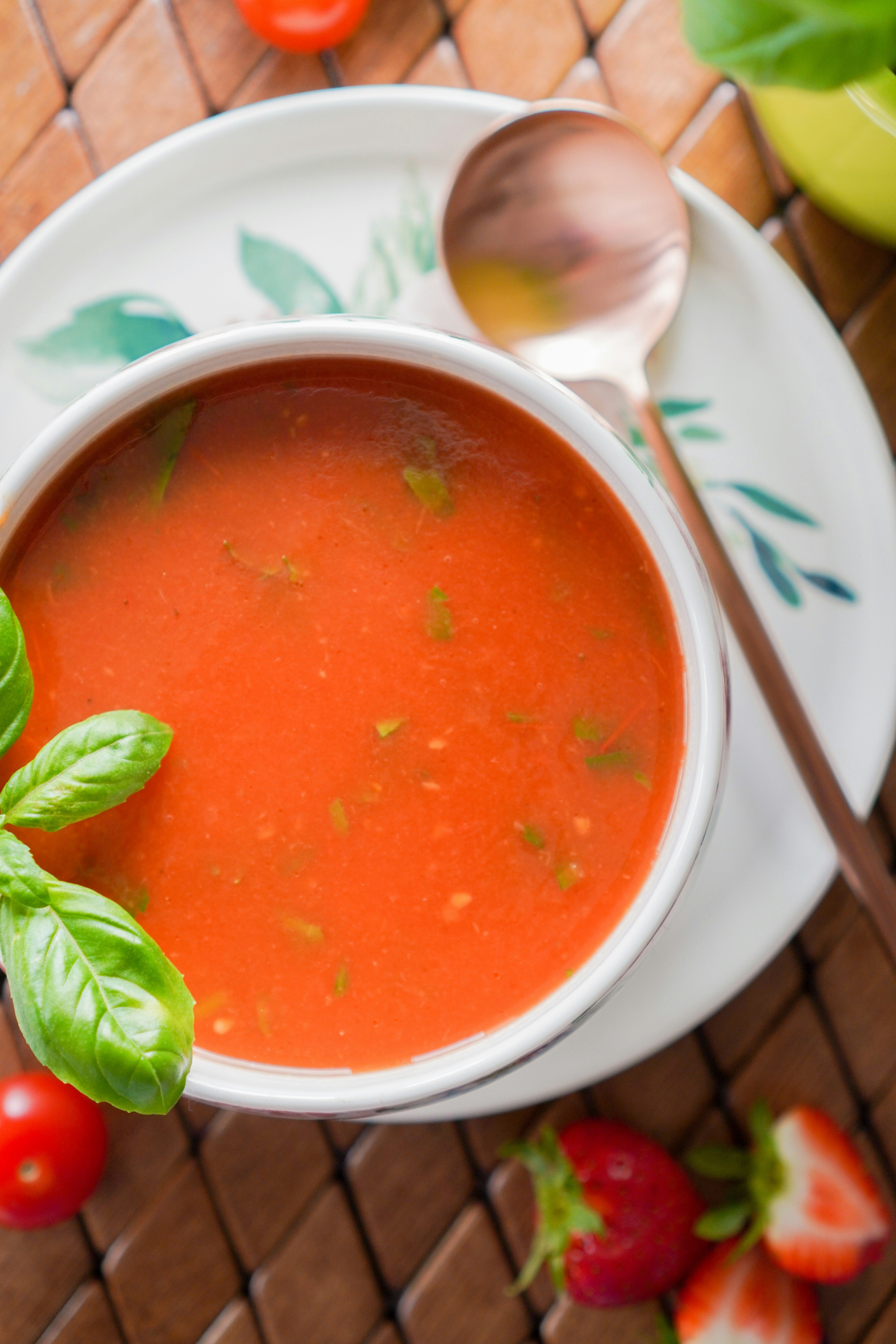 soupe froide fraises tomates