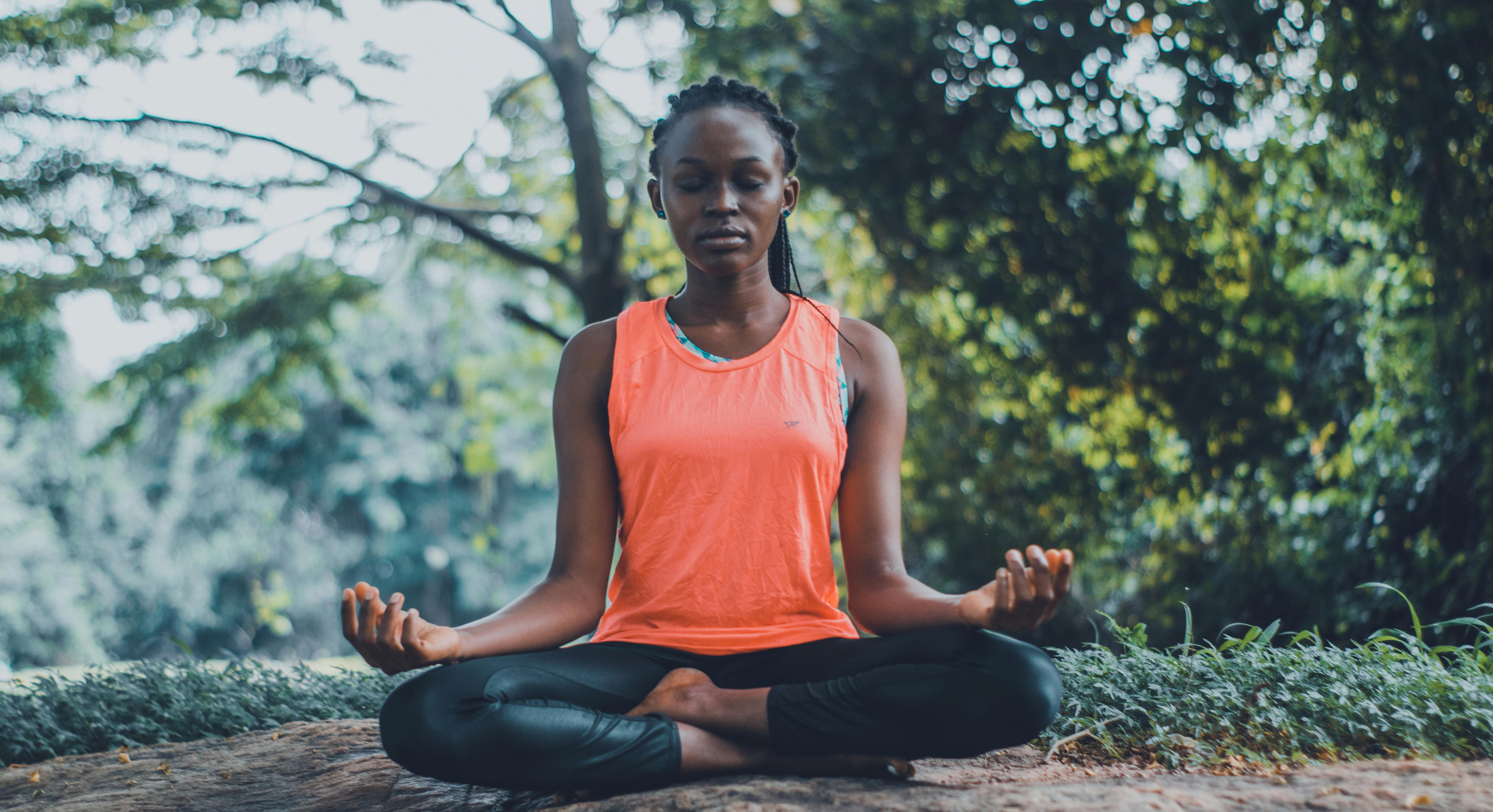 yoga-pexels-oluremi-adebayo.jpg