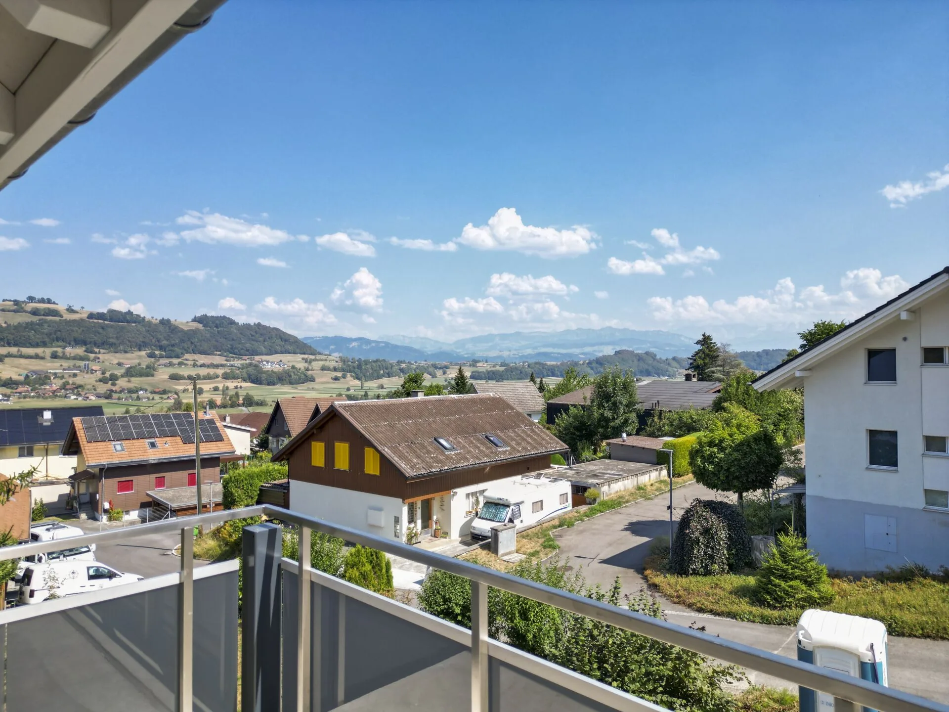 4.5-Zi. Wohnung mit herrlicher Fernsicht