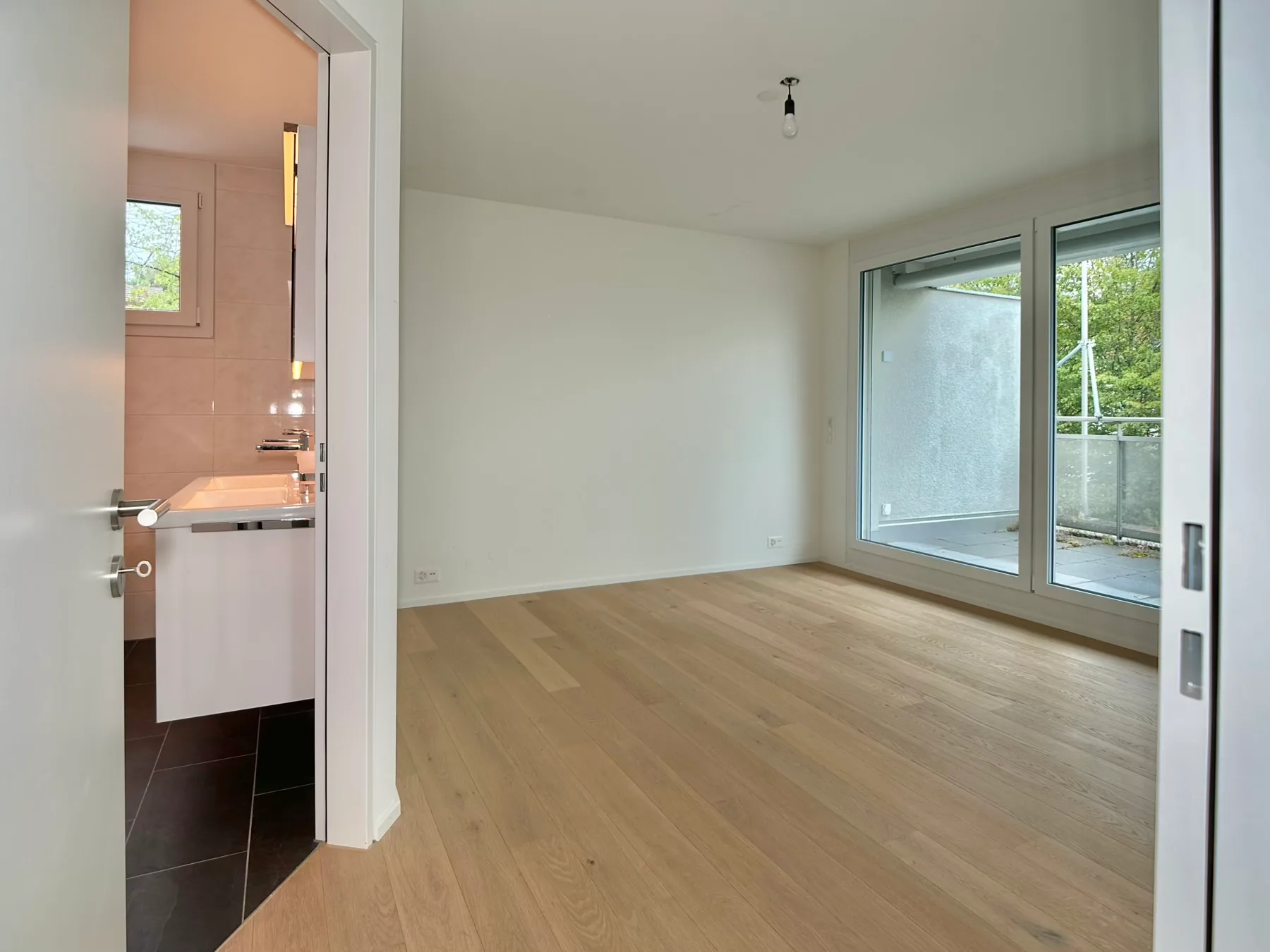Befristet: 4.5 Zi. Dachgeschoss-Wohnung – auf Wunsch möbliert