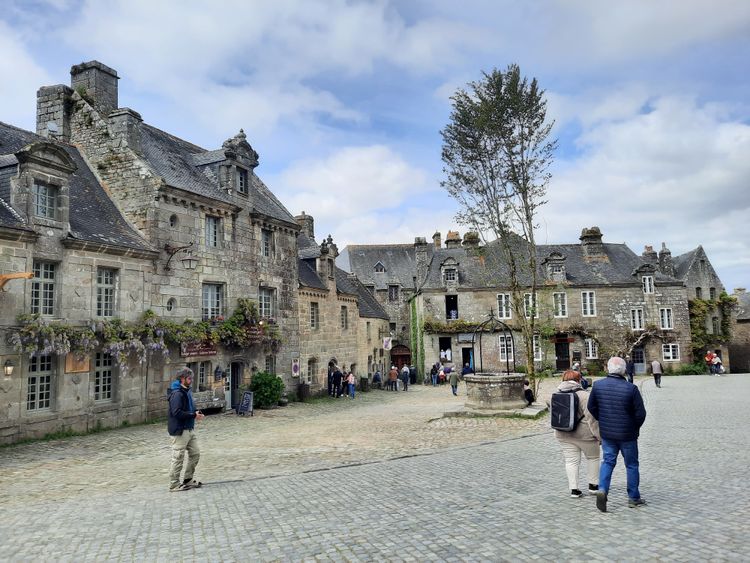 Créer son carnet de nature à Locronan et Pont-Aven